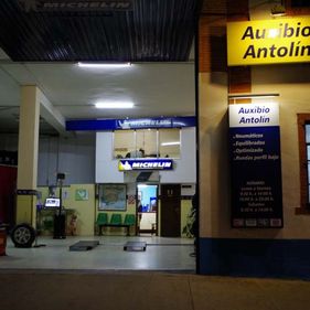 Neumáticos Auxibio Antolín instalaciones 11